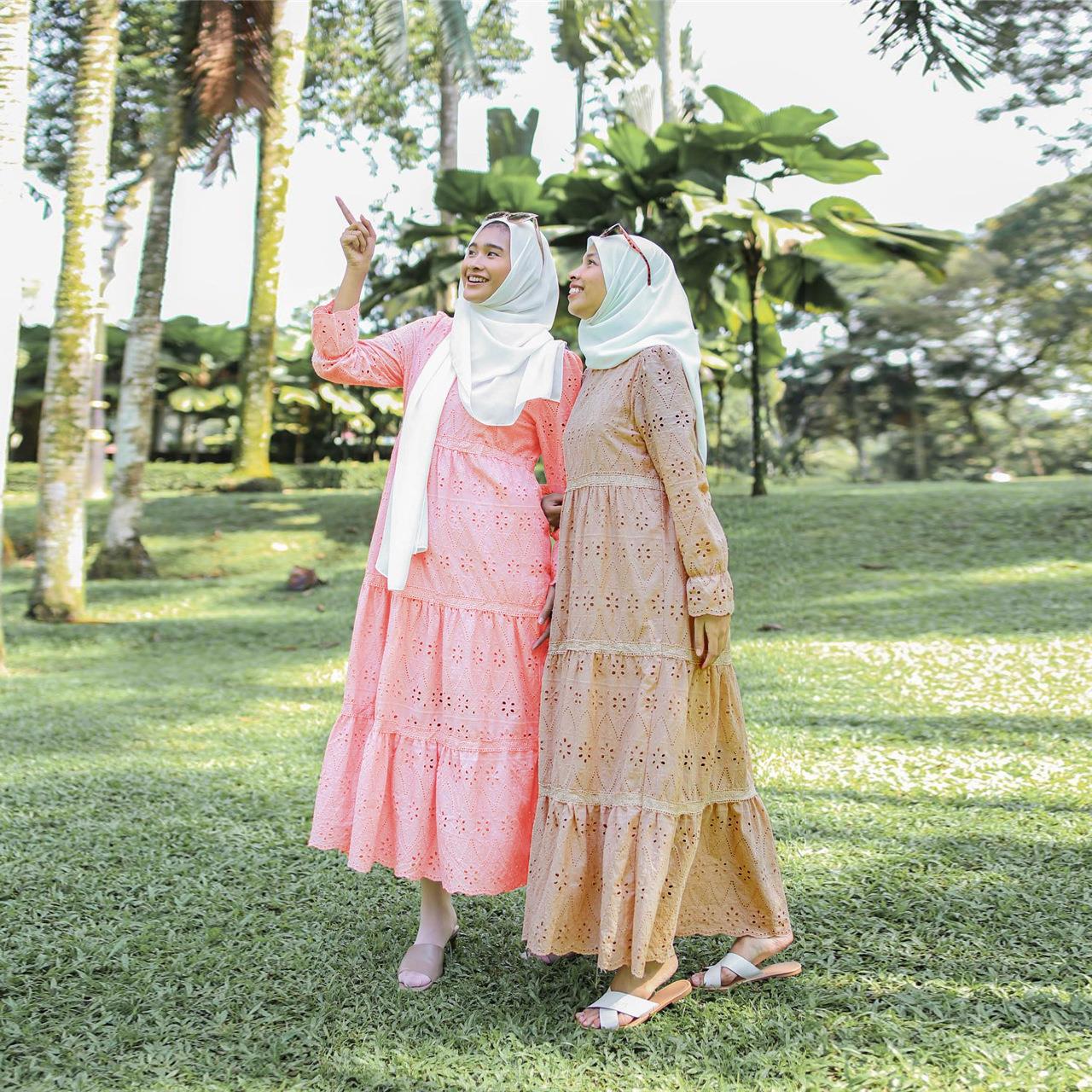 Indonesische holle kanten jurk - Ethnic Fashion Wear recensie en prijs